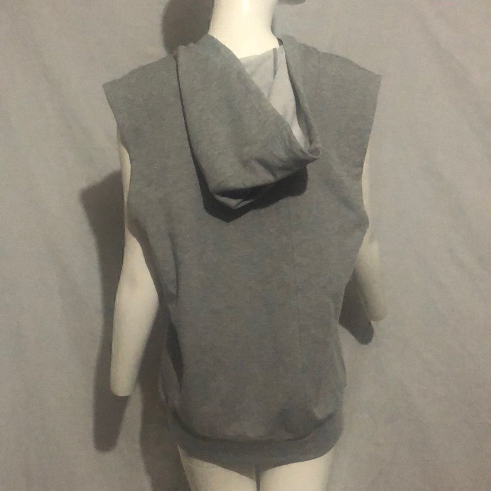 Fabletics Vest  - Picture 3 of 5